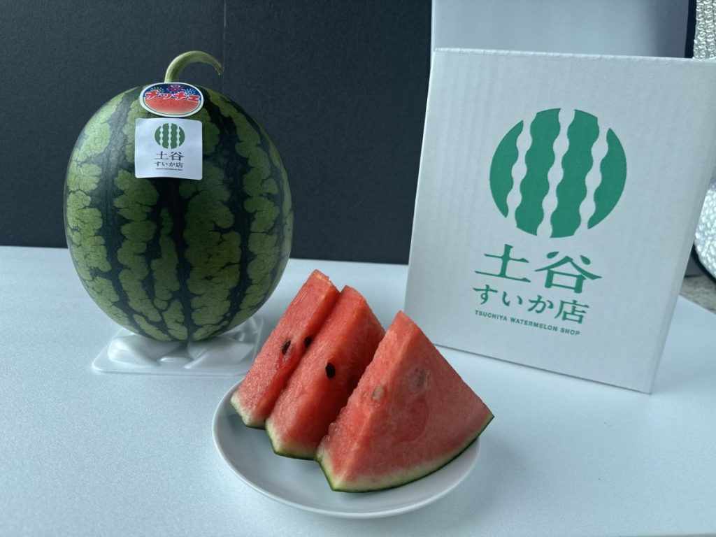 贈り物として重宝する小玉スイカチッチェ